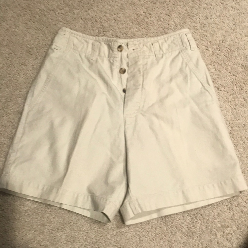 Very nice Eddie Bauer shorts
